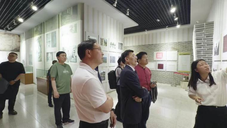 丽江西促会全程保障 公益书画笔会活动圆满举办原文配图